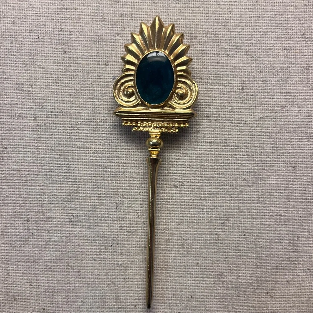 ✨ Unique Vintage Gold & Green Brooch - Picture 4 of 7